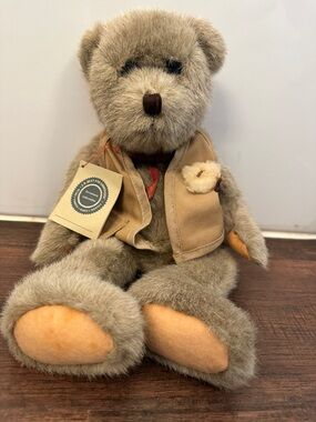 J.B. Bean & Associates Teddy Bear Investment Collectables Boyd’s Style NWT